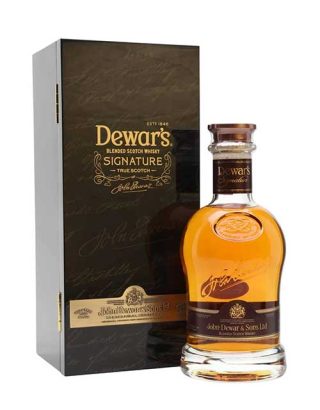 Dewars Signature Wooden Box 70cl