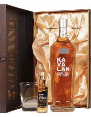 Kavalan Classic Gift Set 70cl